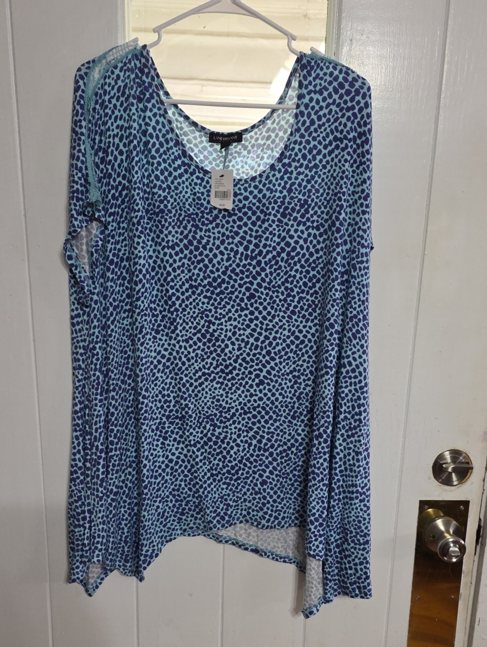 NWT Lane  Bryant Women's Blouse Blue/Aqua Lace Trim Angled Hem Cozy Sz 18/20